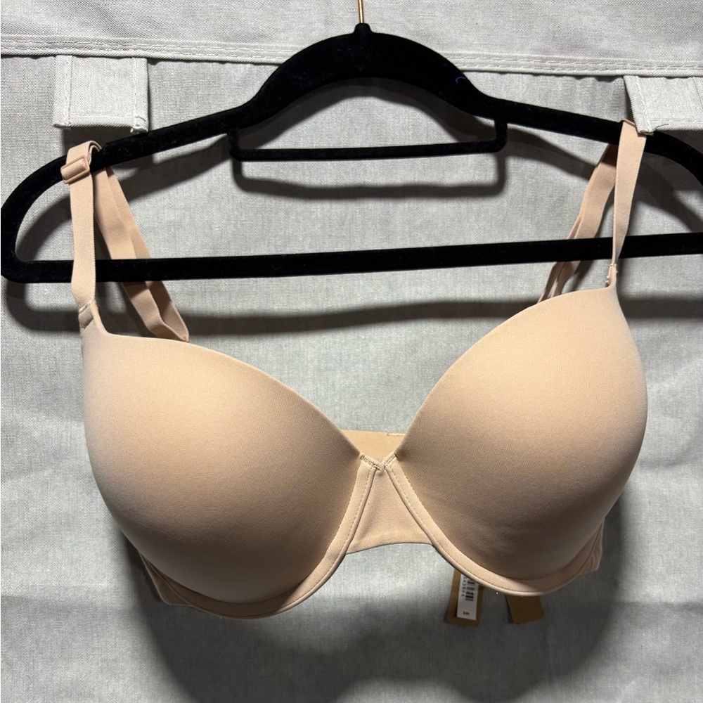 SKIMS Nude T-Shirt Bra